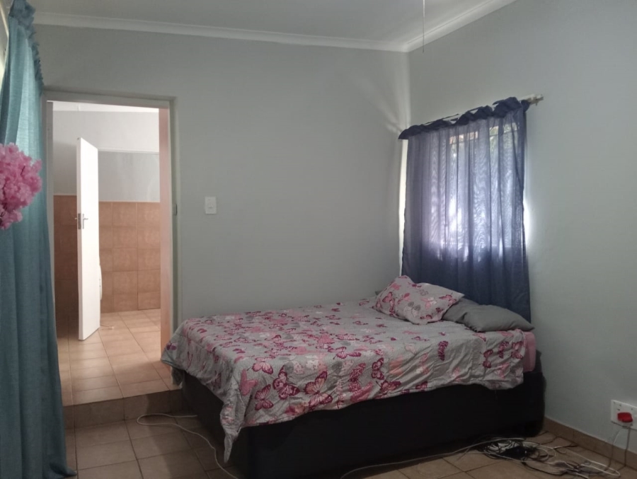 To Let 1 Bedroom Property for Rent in Bodorp North West